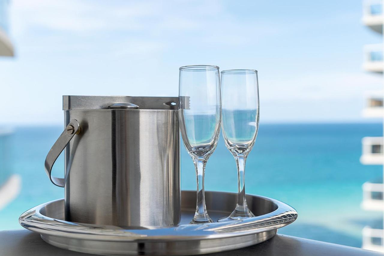 Apartamento Sunny Isles 1Bdr Sea View And Pool Miami Beach Exterior foto